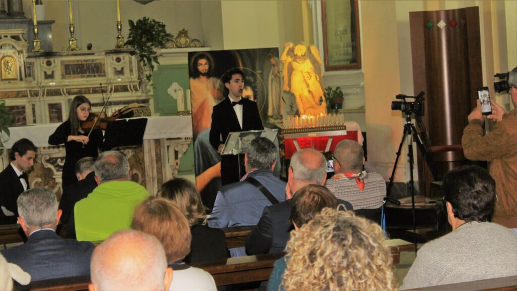 AVELLA. Dolci note per Carlo, le foto della serata