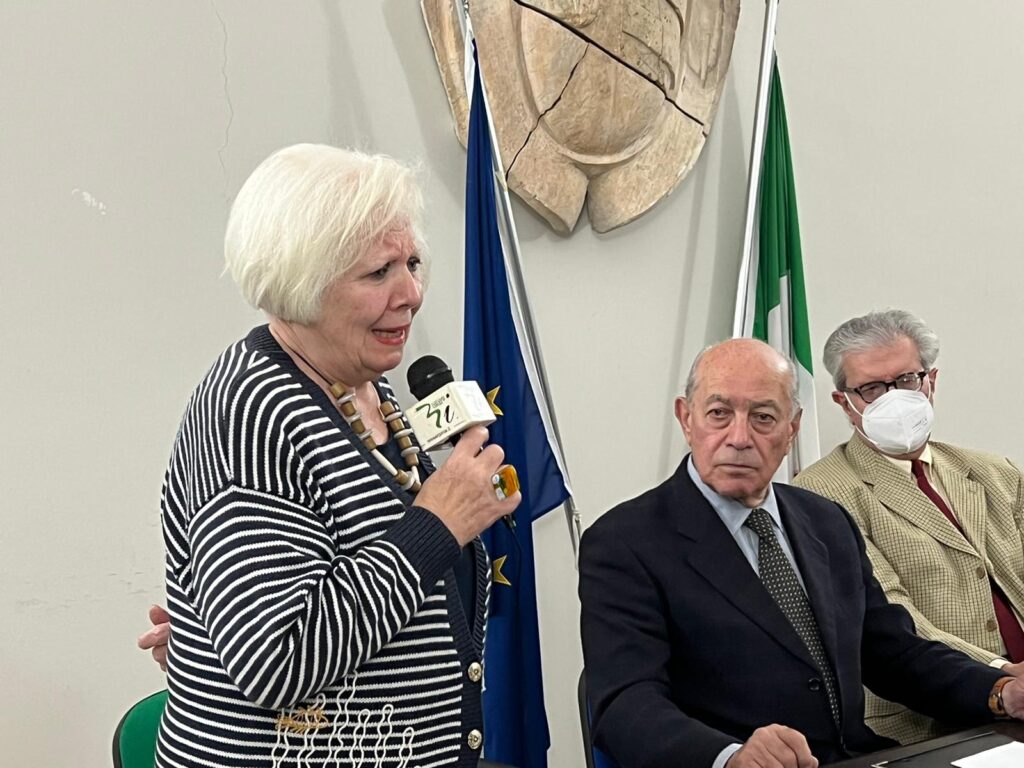 AVELLA. Analisi del voto, lassociazione culturale Cippus Abellanus, discute del risultato del voto dello scorso 25 settembre. Video e Foto