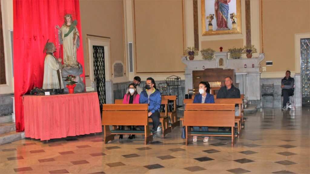 MUGNANO. Le foto più belle della ricollocazione di Santa Filomena nella sua Cappella