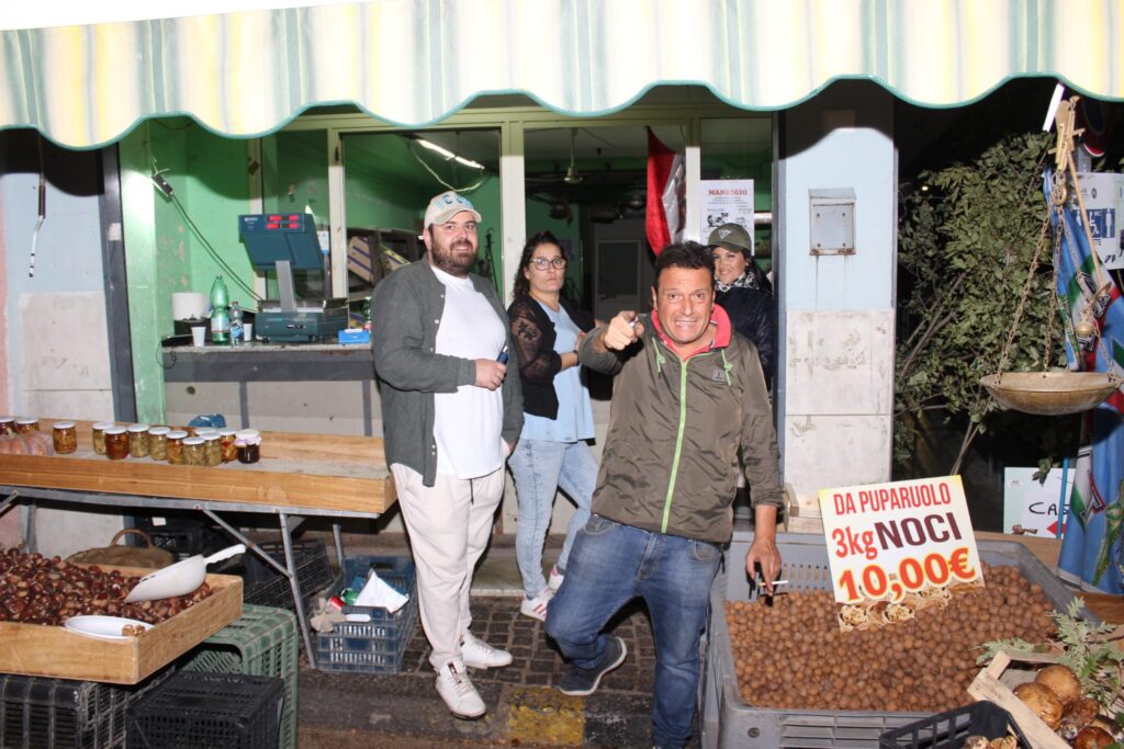 AVELLA. Le foto di un sabato di festa girando per la sagra della Castagna e della nocciola