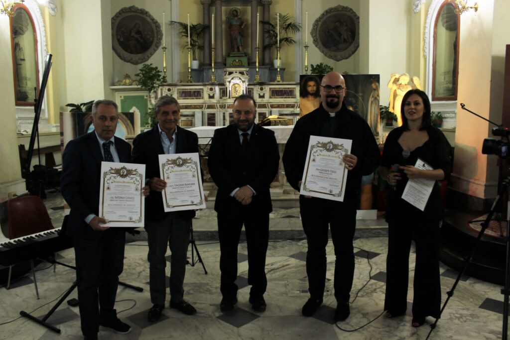 AVELLA. Dolci note per Carlo, le foto della serata