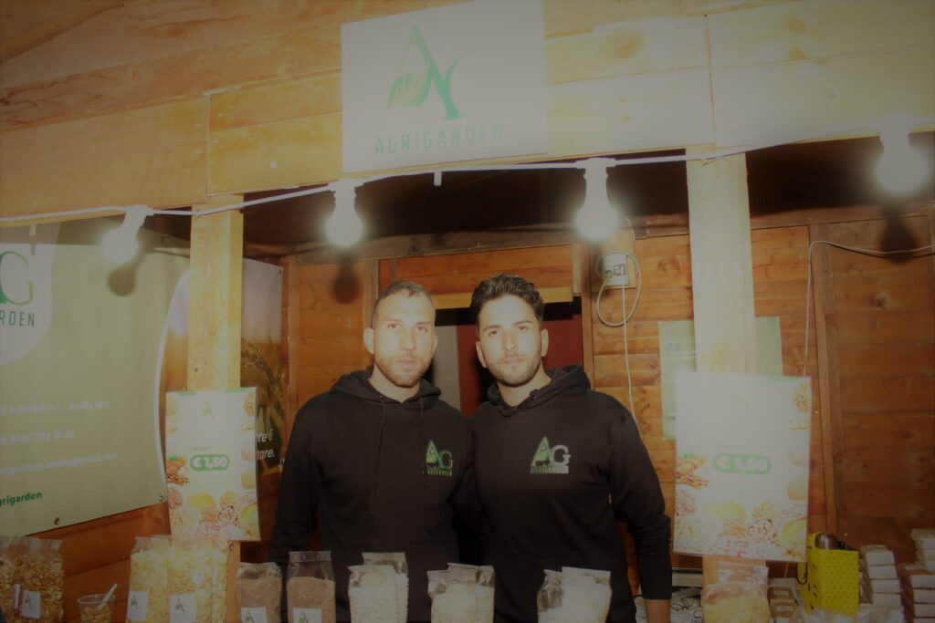 AVELLA. Le foto di un sabato di festa girando per la sagra della Castagna e della nocciola