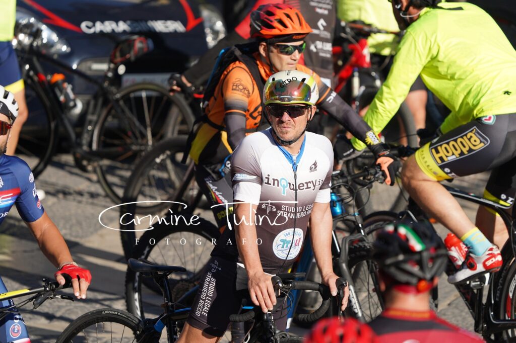 VISCIANO. Ciclo pellegrinaggio per la Pace. Centinaia i ciclisti che hanno risposto all’iniziativa