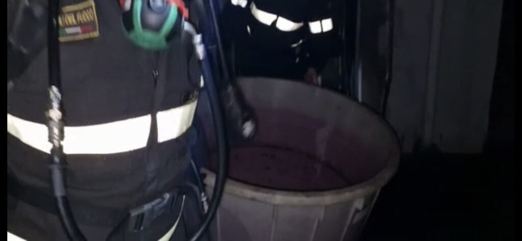 AVELLA. Famiglia intossicata dai fumi alcolici della vendemmia. Tre finiscono in ospedale. Video