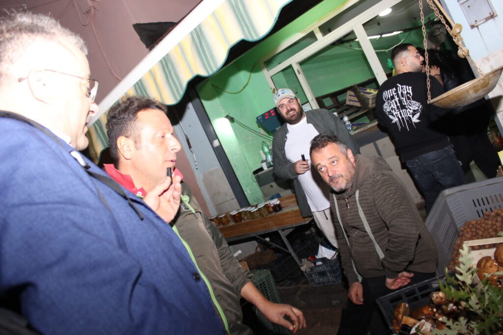 AVELLA. Le foto di un sabato di festa girando per la sagra della Castagna e della nocciola