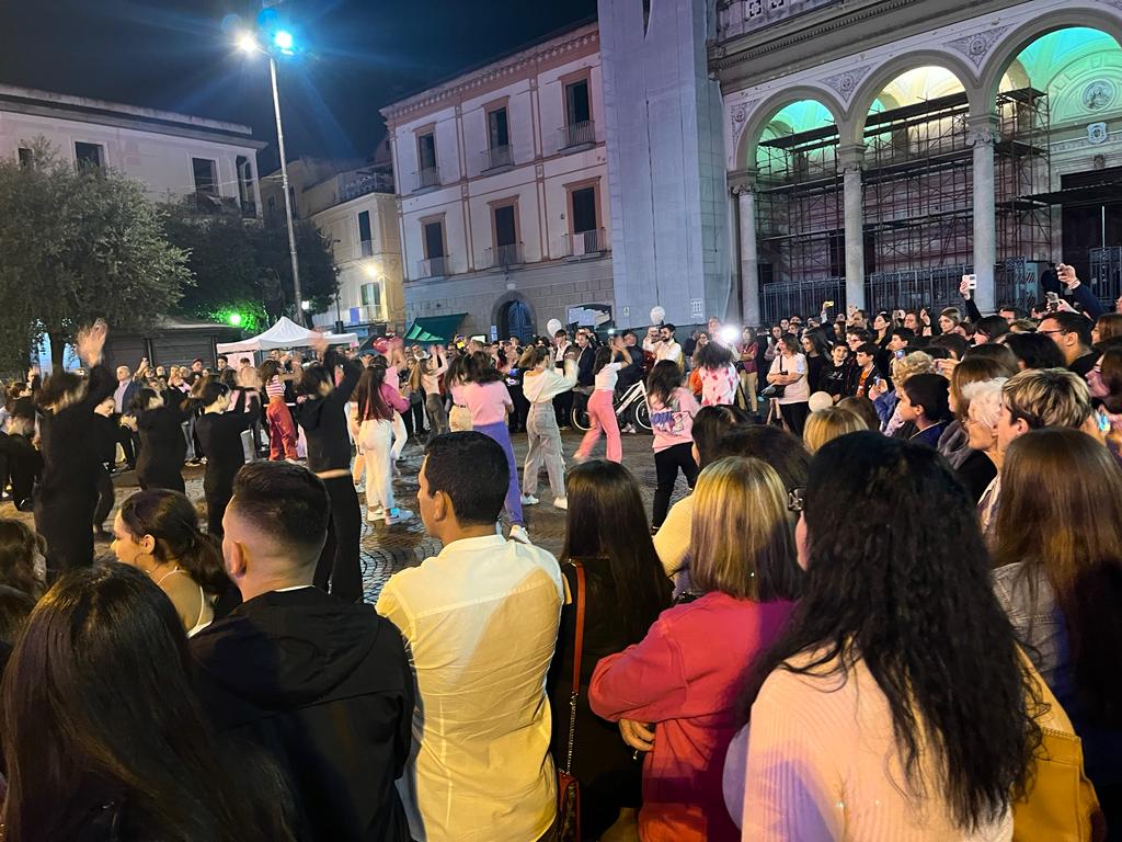 Flash Mob a Nola per dire SI alla Prevenzione Flash Mob a Nola per dire SI alla Prevenzione