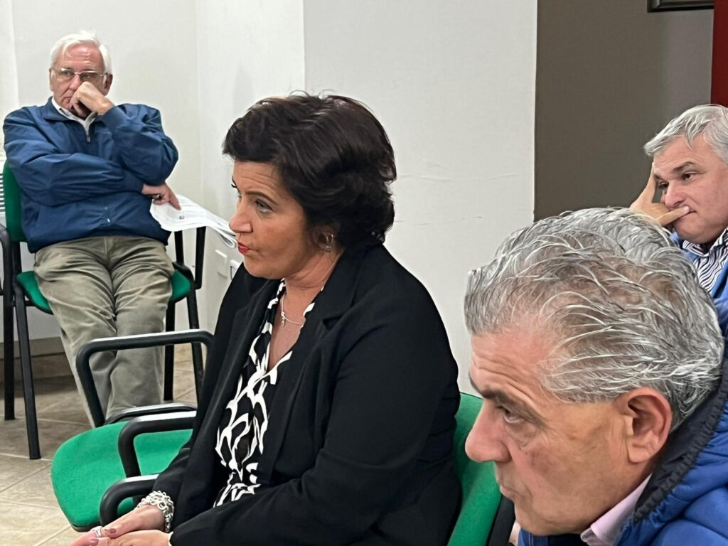 AVELLA. Analisi del voto, lassociazione culturale Cippus Abellanus, discute del risultato del voto dello scorso 25 settembre. Video e Foto