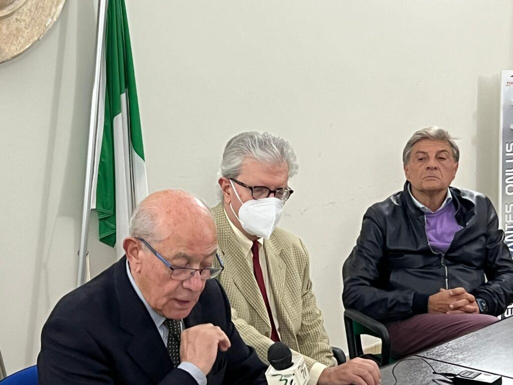 AVELLA. Analisi del voto, lassociazione culturale Cippus Abellanus, discute del risultato del voto dello scorso 25 settembre. Video e Foto