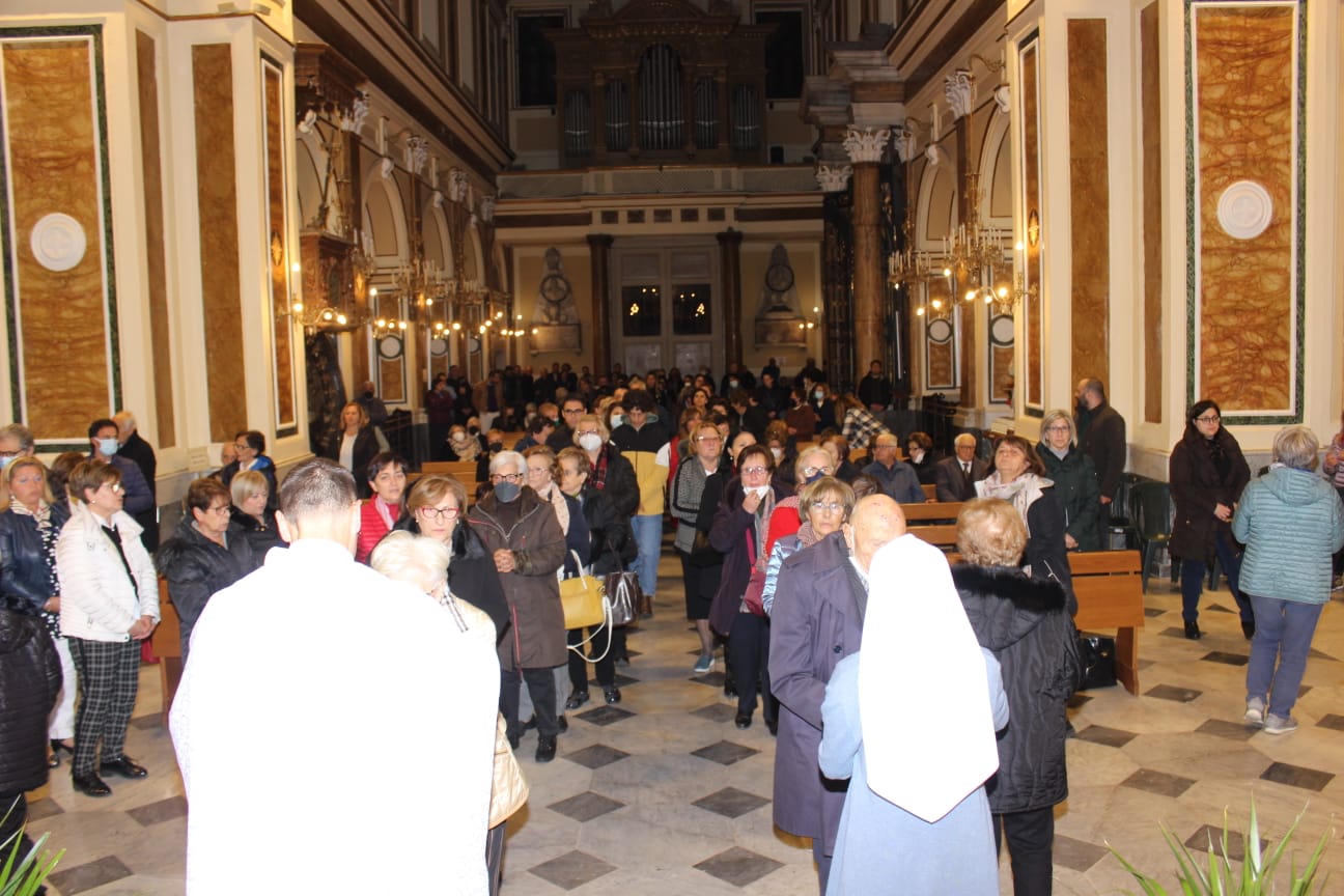 Mugnano XVII anniversario di sacerdozio per don Giuseppe Autorino. Le foto Mugnano XVII anniversario di sacerdozio per don Giuseppe Autorino. Le foto