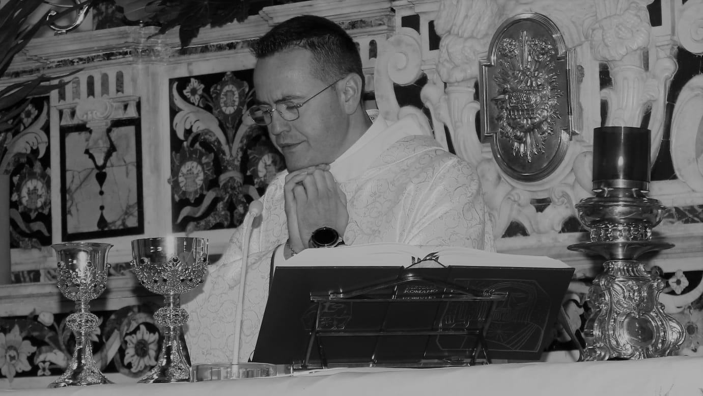 Mugnano XVII anniversario di sacerdozio per don Giuseppe Autorino. Le foto Mugnano XVII anniversario di sacerdozio per don Giuseppe Autorino. Le foto