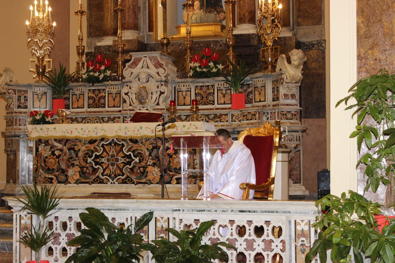 Mugnano XVII anniversario di sacerdozio per don Giuseppe Autorino. Le foto Mugnano XVII anniversario di sacerdozio per don Giuseppe Autorino. Le foto
