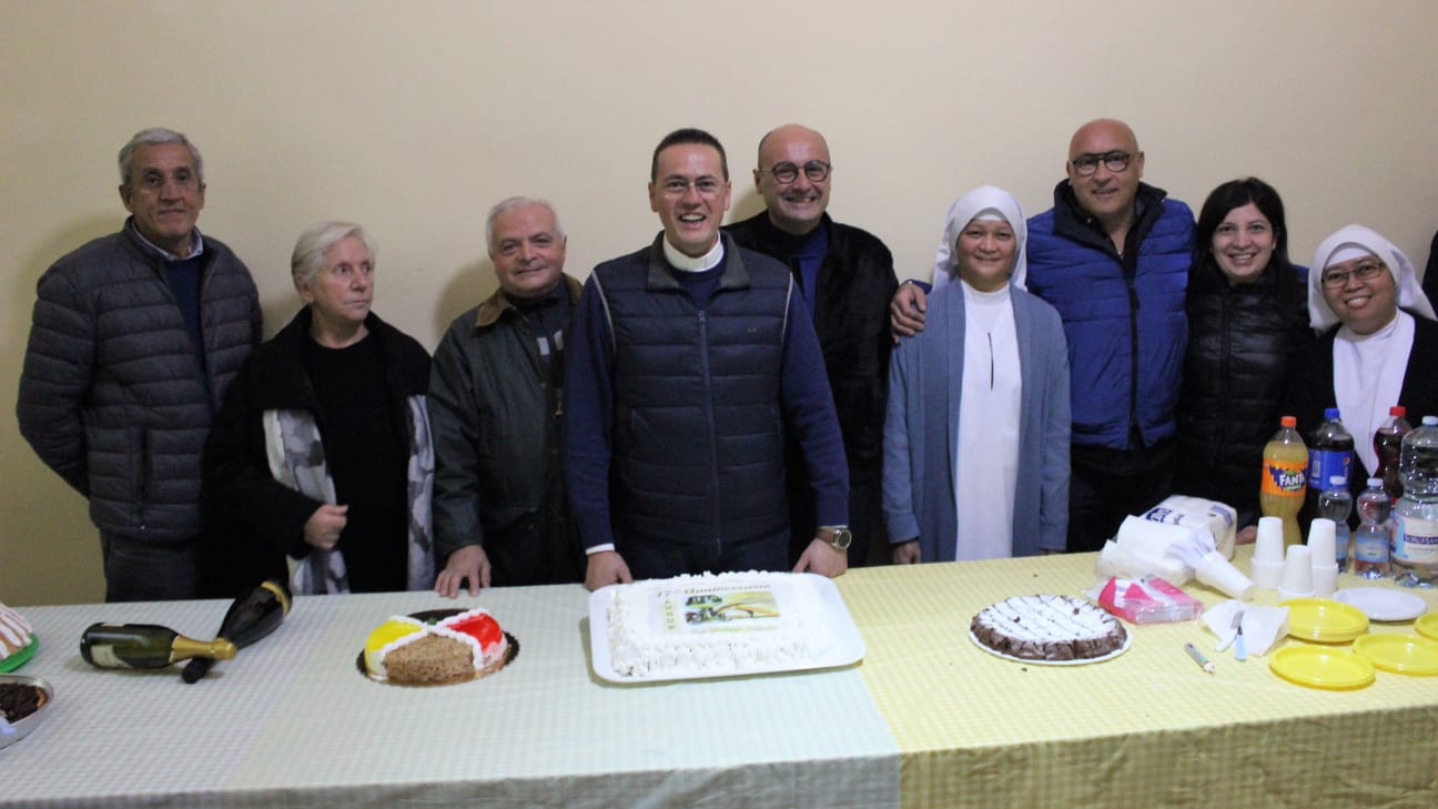 Mugnano XVII anniversario di sacerdozio per don Giuseppe Autorino. Le foto Mugnano XVII anniversario di sacerdozio per don Giuseppe Autorino. Le foto