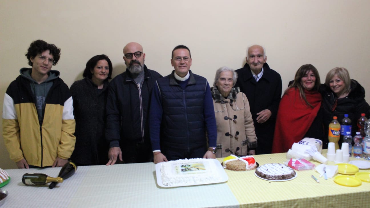 Mugnano XVII anniversario di sacerdozio per don Giuseppe Autorino. Le foto Mugnano XVII anniversario di sacerdozio per don Giuseppe Autorino. Le foto