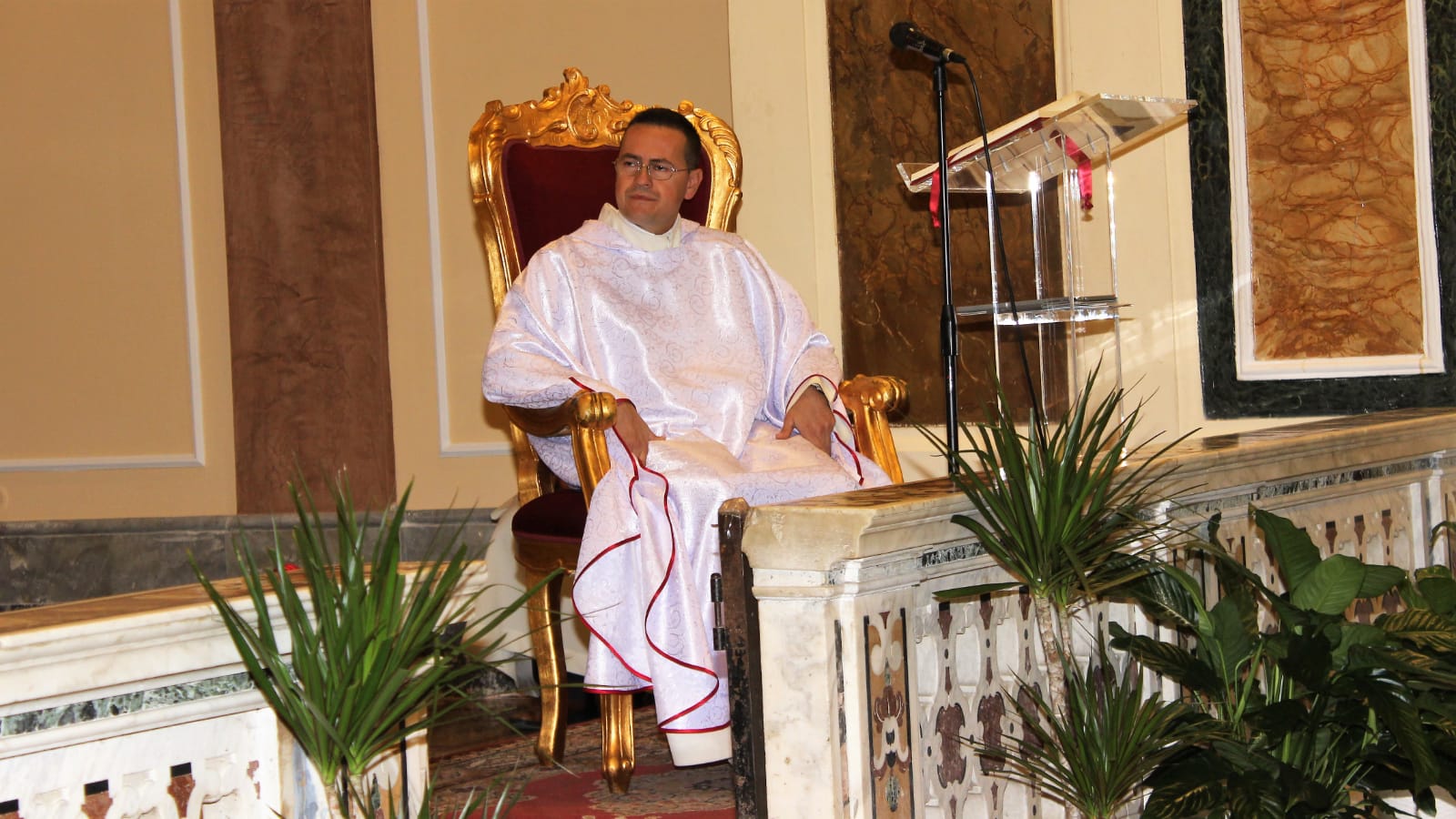 Mugnano XVII anniversario di sacerdozio per don Giuseppe Autorino. Le foto Mugnano XVII anniversario di sacerdozio per don Giuseppe Autorino. Le foto