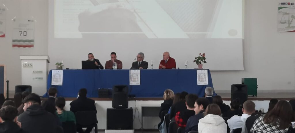 NOLA.  INIZIATIVA SULLA TUTELA DEI MINORI ALL’ISTITUTO”LEONE NOBILE”.