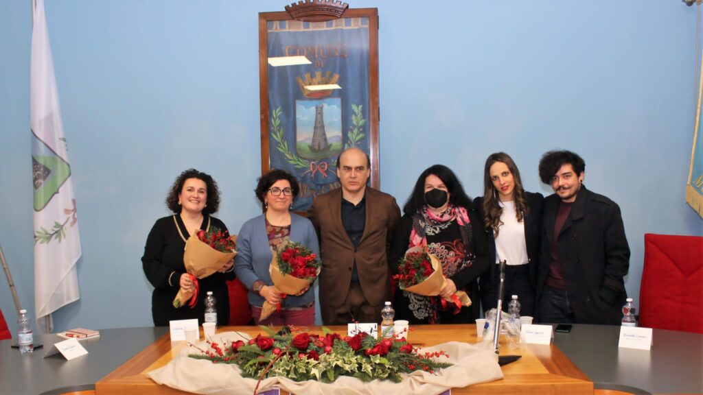 MUGNANO. Le foto più belle dell’inaugurazione della Panchina Letteraria