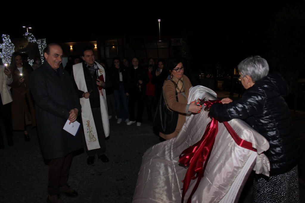 MUGNANO. Le foto più belle dell’inaugurazione della Panchina Letteraria