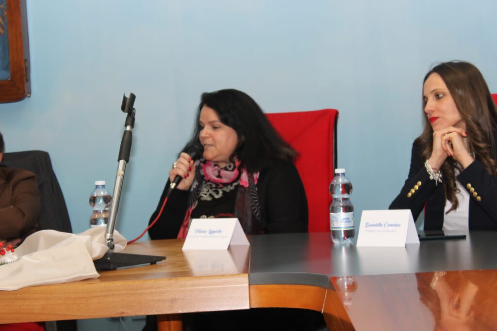 MUGNANO. Le foto più belle dell’inaugurazione della Panchina Letteraria