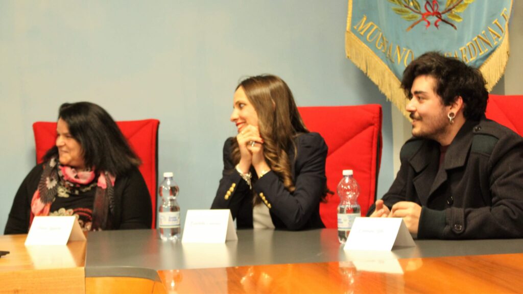 MUGNANO. Le foto più belle dell’inaugurazione della Panchina Letteraria