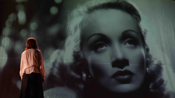 4F2BBB2E-7021-44E2-A281-34C398B5E8FE