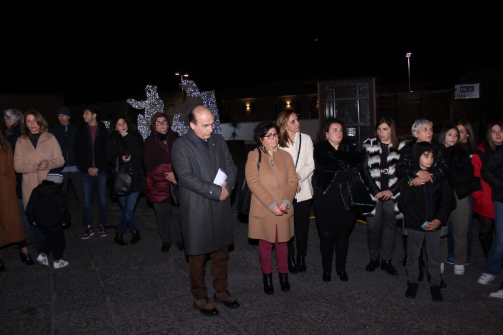MUGNANO. Le foto più belle dell’inaugurazione della Panchina Letteraria
