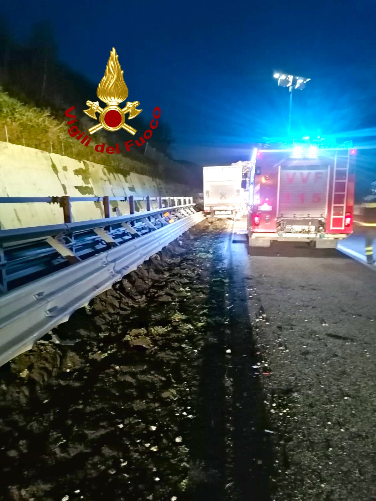 A16, Baiano Avellino Ovest, incidente tra  due autocarri. Autostrada chiusa per un’ora in direzione Napoli