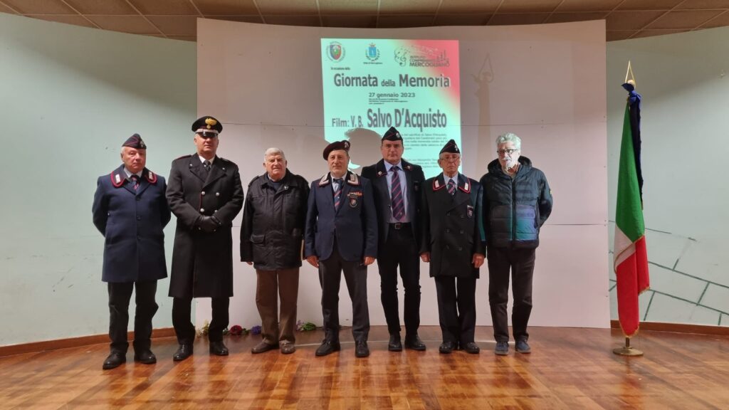 MERCOGLIANO. Si è celebrata la Giornata della Memoria allIstituto Comprensivo in onore di Salvo DAcquisto.FOTO
