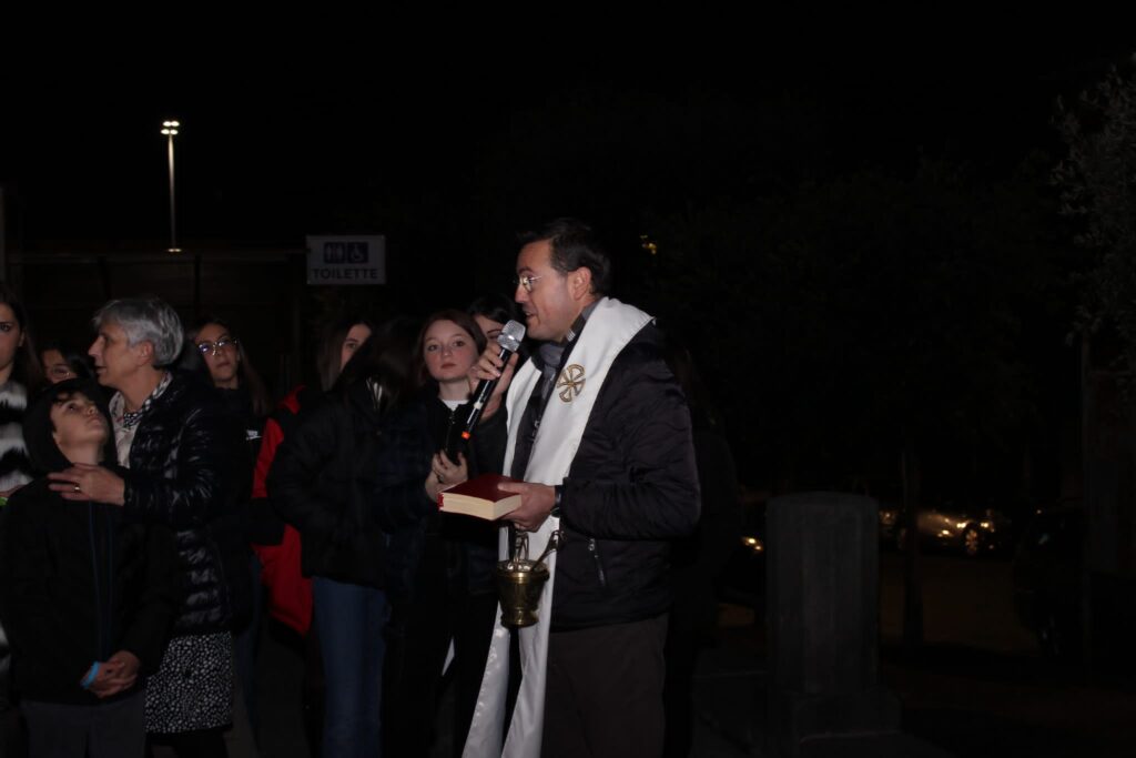 MUGNANO. Le foto più belle dell’inaugurazione della Panchina Letteraria