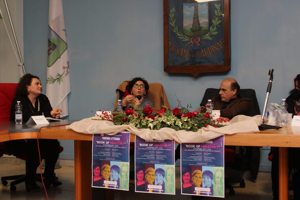 MUGNANO. Le foto più belle dell’inaugurazione della Panchina Letteraria