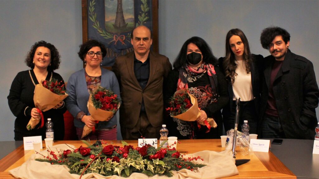 MUGNANO. Le foto più belle dell’inaugurazione della Panchina Letteraria