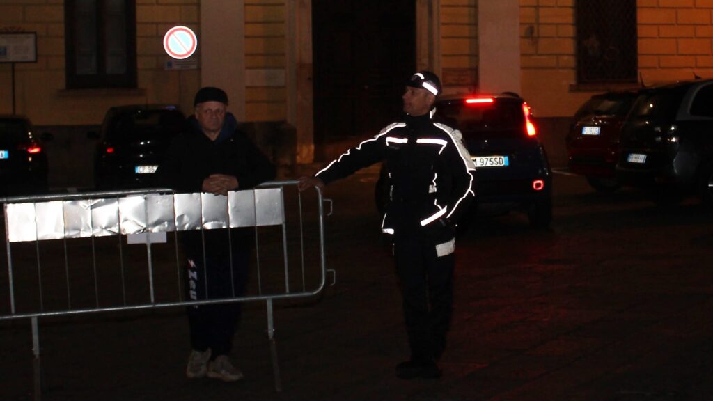 MUGNANO. Le foto più belle dell’inaugurazione della Panchina Letteraria