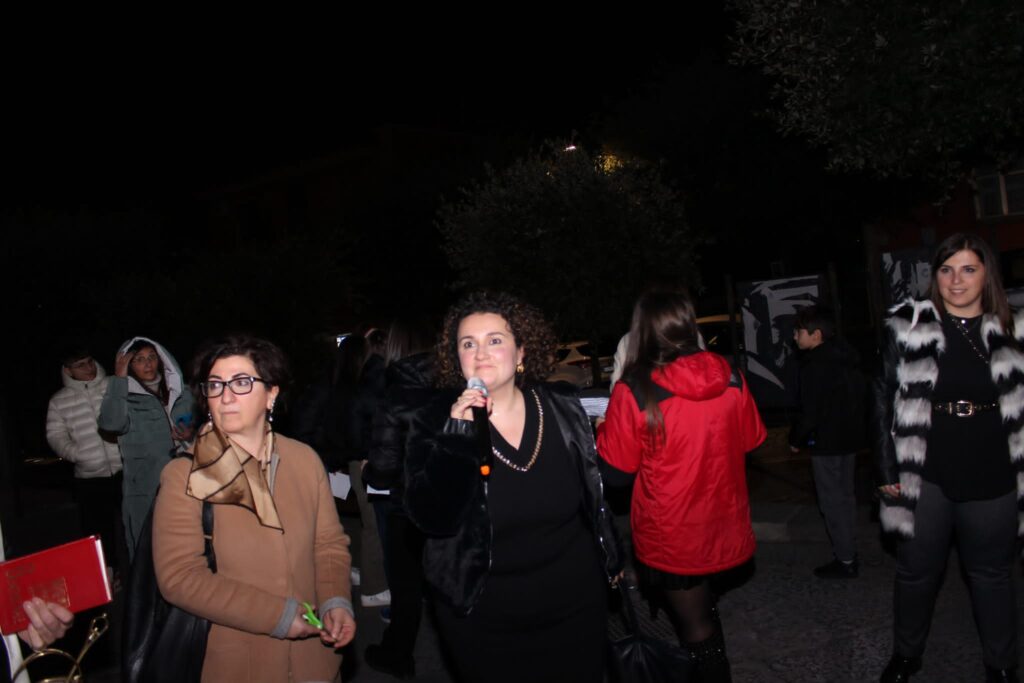 MUGNANO. Le foto più belle dell’inaugurazione della Panchina Letteraria