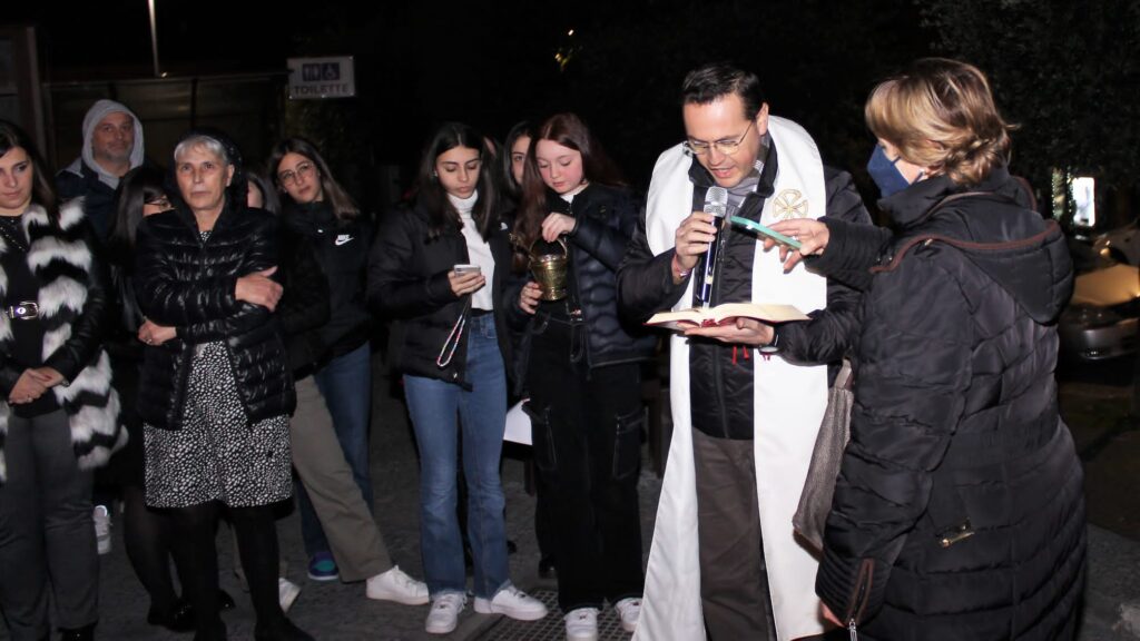 MUGNANO. Le foto più belle dell’inaugurazione della Panchina Letteraria
