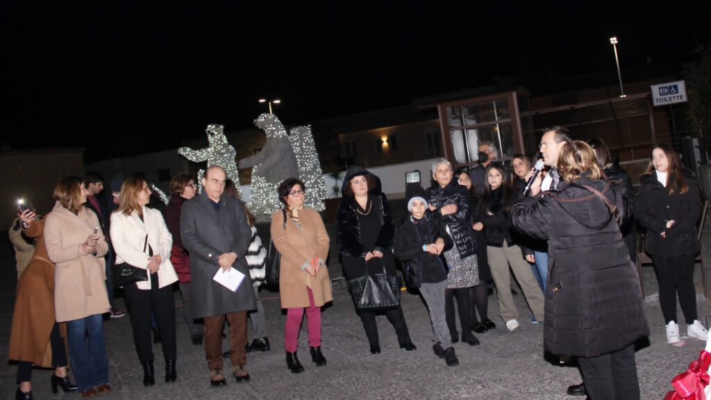 MUGNANO. Le foto più belle dell’inaugurazione della Panchina Letteraria