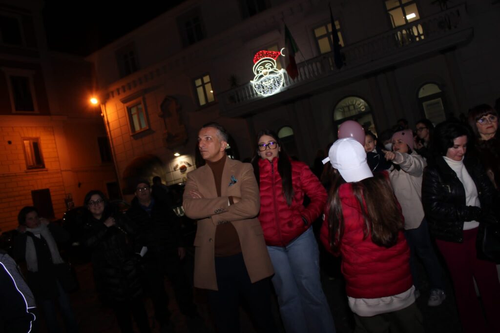 MUGNANO. Le foto più belle dell’inaugurazione della Panchina Letteraria