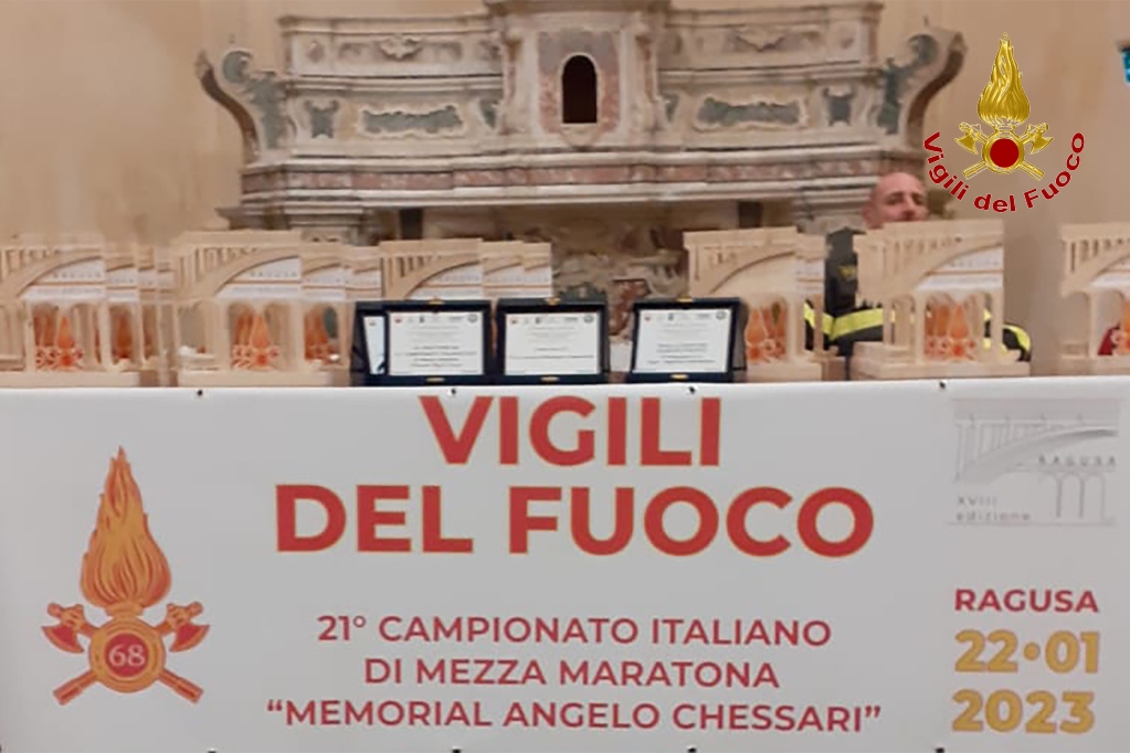 AVELLINO. Mezza maratona a Ragusa, ottima affermazione di due Vigili del Fuoco di Avellino AVELLINO. Mezza maratona a Ragusa, ottima affermazione di due Vigili del Fuoco di Avellino