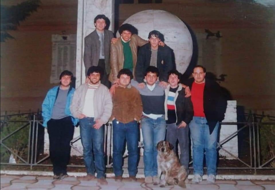 AVELLA. Spinone, il cane di Piazza Convento: un ricordo che non svanisce a 38 anni dalla morte