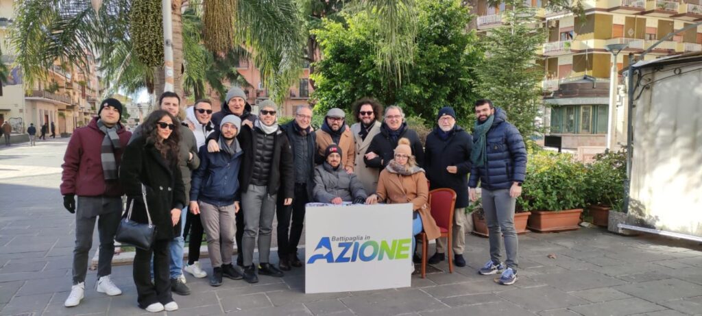 Weekend partecipato di giovani ai banchetti di Azione a Salerno e Battipaglia per il tesseramento 2023 Weekend partecipato di giovani ai banchetti di Azione a Salerno e Battipaglia per il tesseramento 2023