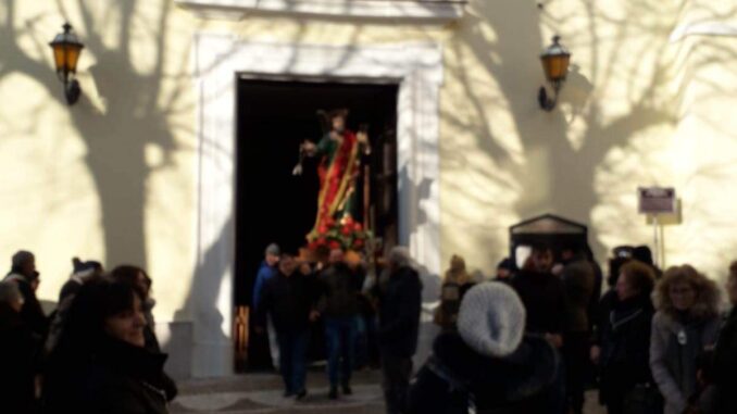 253CC2B0-D450-4940-AA53-83F6382FDFB8