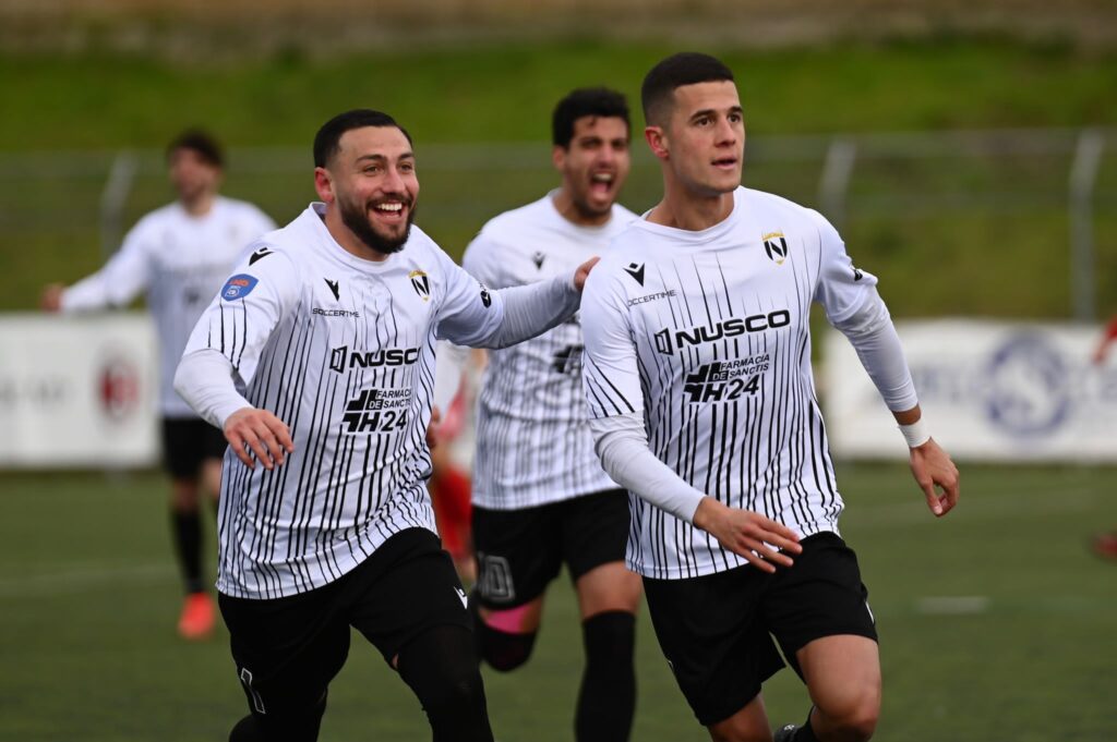 CALCIO. Il Nola spreca e si ferma sul pari: con lAngri è 1 1