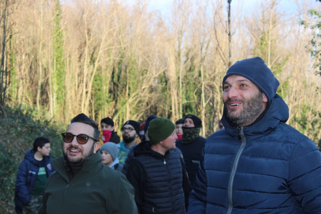 SPERONE. Il taglio del Maio di Sant’Elia. Le foto più belle di Francesco Piccolo