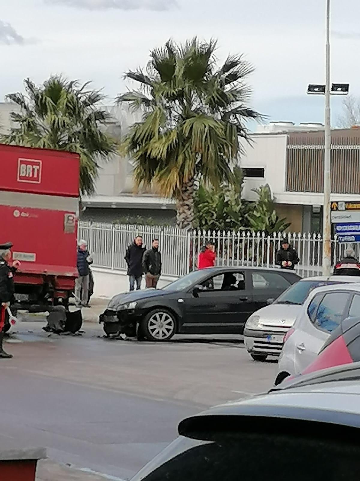 SCHIAVA di TUFINO. Incidente sulla Nazionale delle Puglie SCHIAVA di TUFINO. Incidente sulla Nazionale delle Puglie