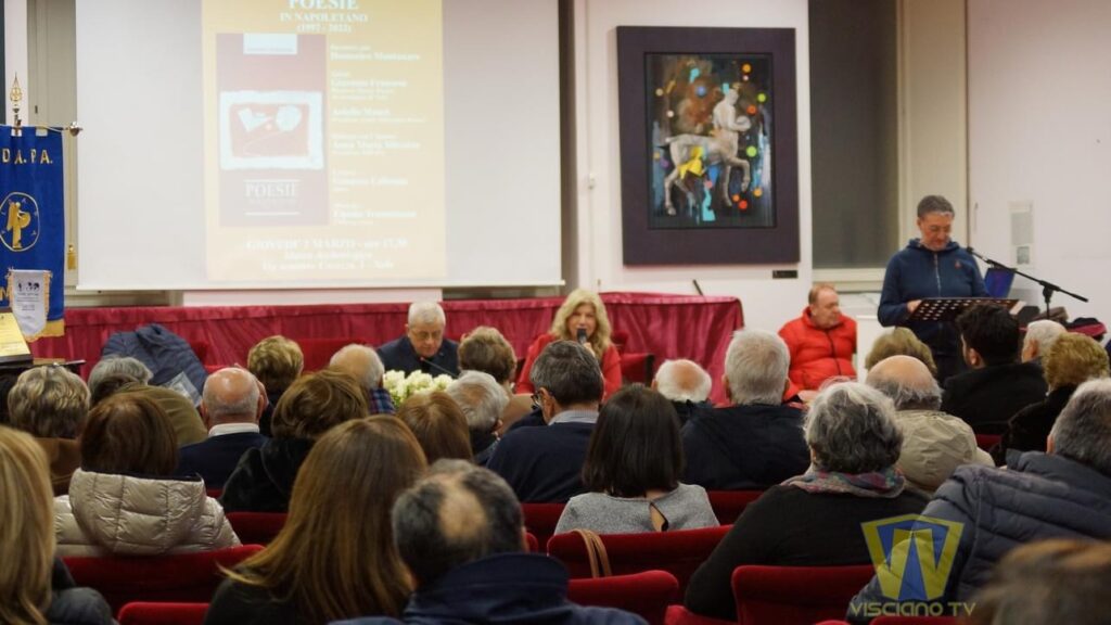 NOLA. Il prof. Domenico Montanaro ha presentato il suo ultimo lavoro, fatto di poesie e aneddoti