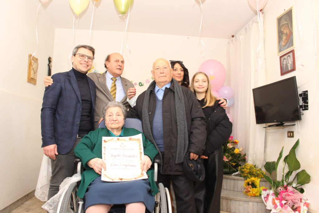 Baiano. Le foto più belle dei 100 anni di Angela Fiordellisi