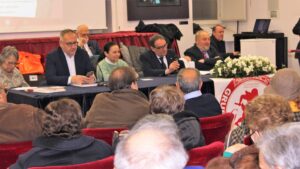 Conoscenza storica e territorio. Filo conduttore, il saggio di Domenico Caiazza. Il Cippo abellano e la coesione istituzionale nell’età osco sannita. Ercole, la venerata divinità protettrice delle sorgenti e acque del territorio. Il riparto tra Abella e Nola delle cospicue offerte che i fedeli rendevano al Tempio