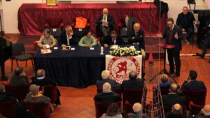 Conoscenza storica e territorio. Filo conduttore, il saggio di Domenico Caiazza. Il Cippo abellano e la coesione istituzionale nell’età osco sannita. Ercole, la venerata divinità protettrice delle sorgenti e acque del territorio. Il riparto tra Abella e Nola delle cospicue offerte che i fedeli rendevano al Tempio