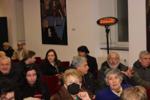 Conoscenza storica e territorio. Filo conduttore, il saggio di Domenico Caiazza. Il Cippo abellano e la coesione istituzionale nell’età osco sannita. Ercole, la venerata divinità protettrice delle sorgenti e acque del territorio. Il riparto tra Abella e Nola delle cospicue offerte che i fedeli rendevano al Tempio