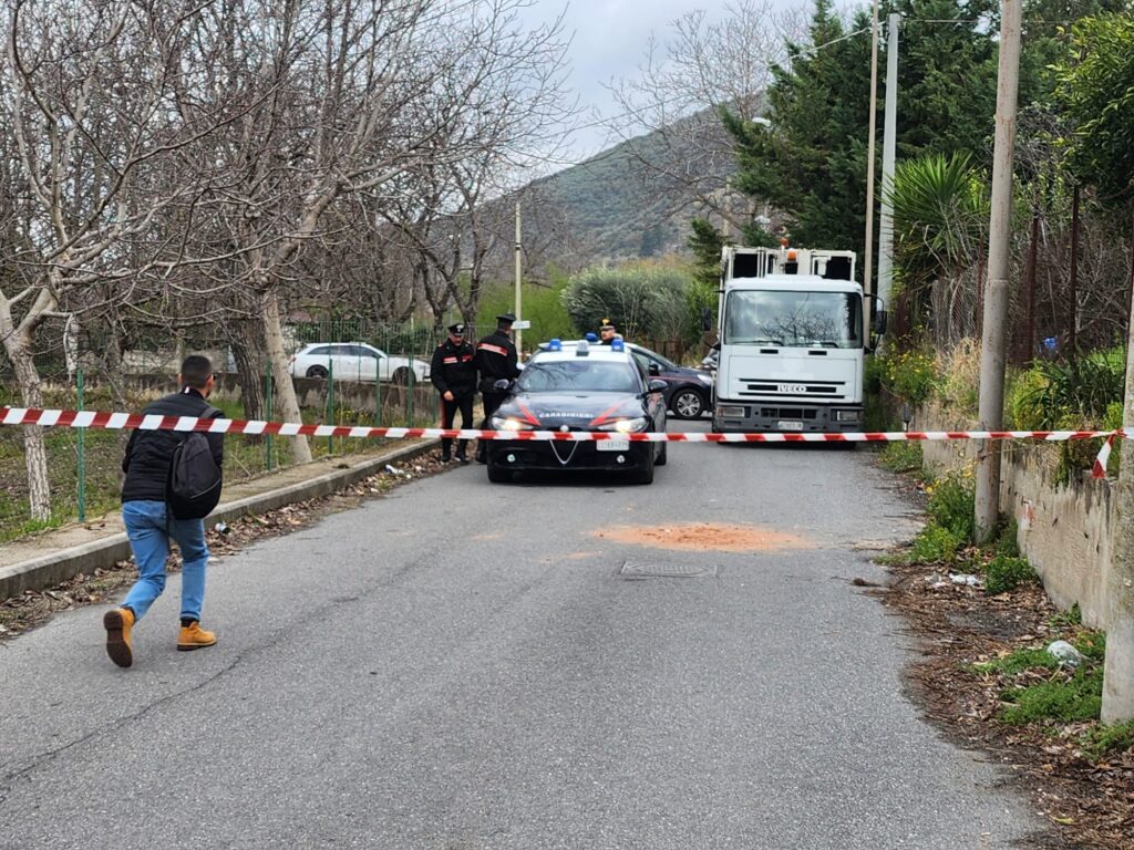 PAGO VALLO LAURO. La morte delloperatore ambientale Nicola Mazzella. Sarà lutto cittadino in paese per i funerlai