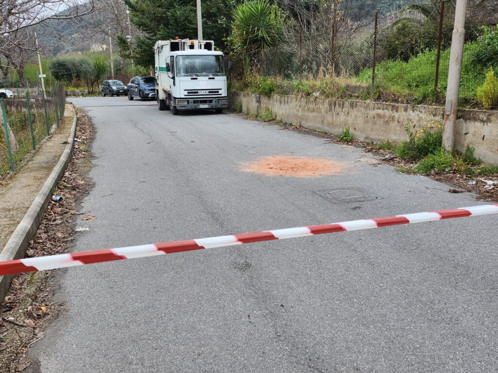 PAGO VALLO LAURO. La morte delloperatore ambientale Nicola Mazzella. Sarà lutto cittadino in paese per i funerlai