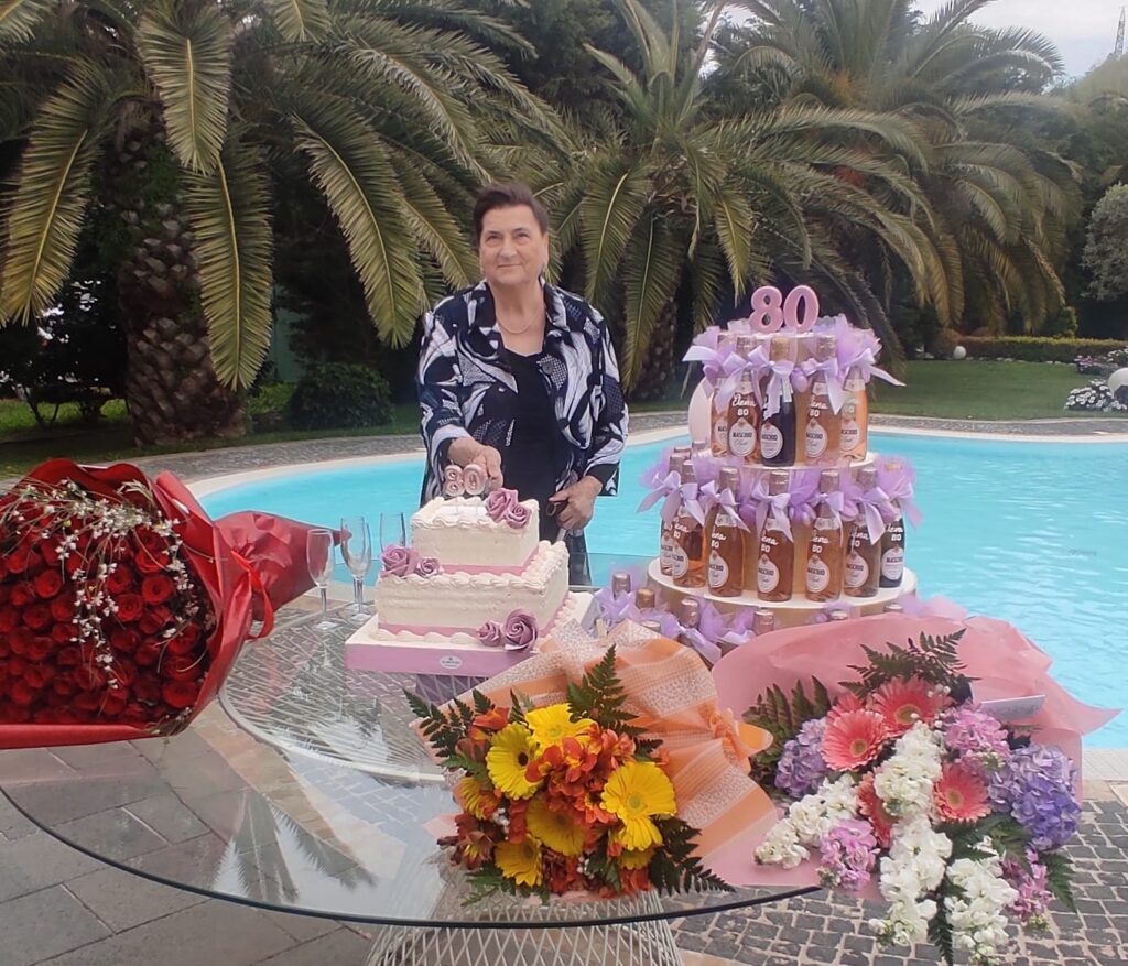 Avella   Compie 80 anni Elena Caruso